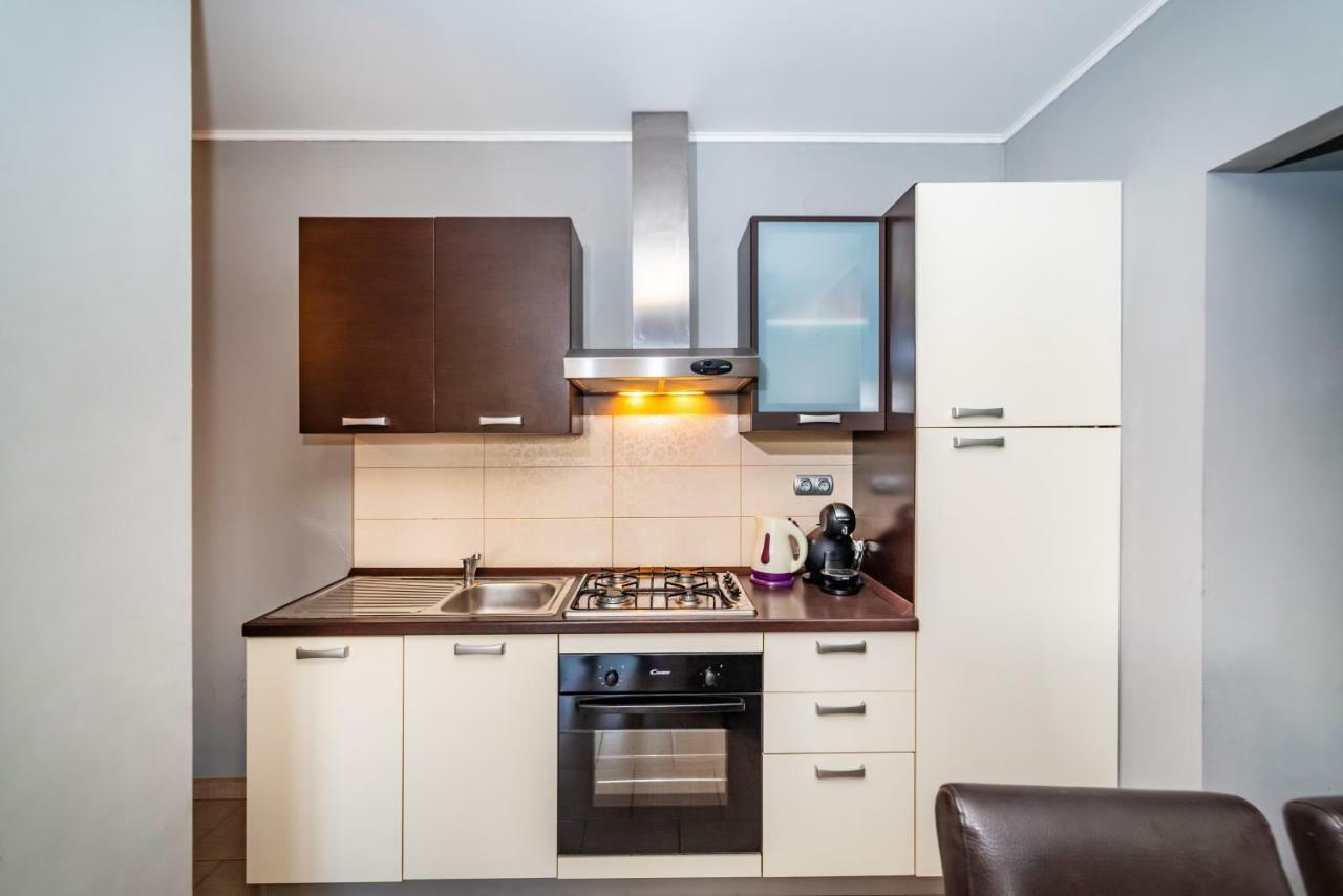 Apartment Adrian Биоград-на-Мору Экстерьер фото